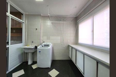 Apartamento à venda com 118m², 3 quartos e 2 vagasÁrea de Serviço