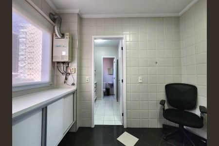 Apartamento à venda com 118m², 3 quartos e 2 vagasÁrea de Serviço