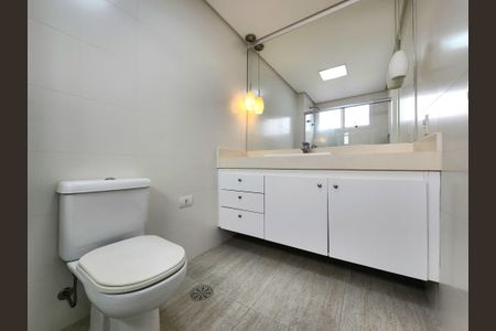Apartamento à venda com 118m², 3 quartos e 2 vagasBanheiro da Suíte 2