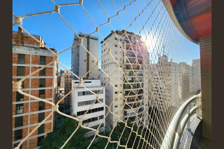 Apartamento à venda com 118m², 3 quartos e 2 vagasVista