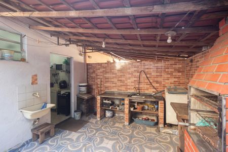 Casa para alugar com 50m², 2 quartos e sem vaga Casa para alugar com 50m², 2 quartos e sem vagaÁrea Externa