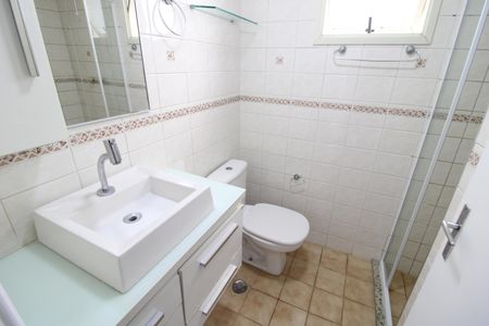 Apartamento à venda com 70m², 2 quartos e 1 vagaBanheiro Suite 2