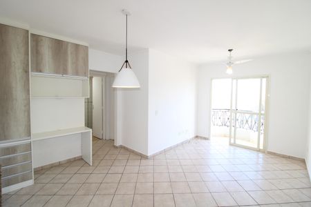 Apartamento à venda com 70m², 2 quartos e 1 vagaSala