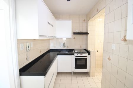 Apartamento à venda com 70m², 2 quartos e 1 vagaCozinha