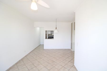 Apartamento à venda com 70m², 2 quartos e 1 vagaSala