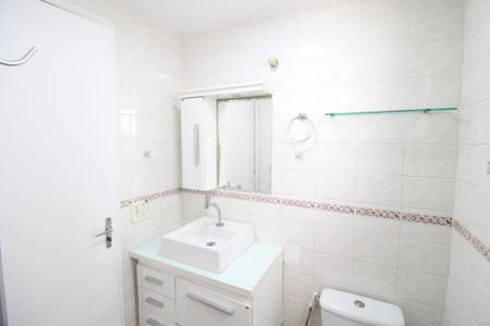 Apartamento à venda com 70m², 2 quartos e 1 vagaBanheiro Suite 2