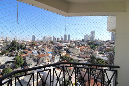 Apartamento à venda com 70m², 2 quartos e 1 vagaSala - Varanda