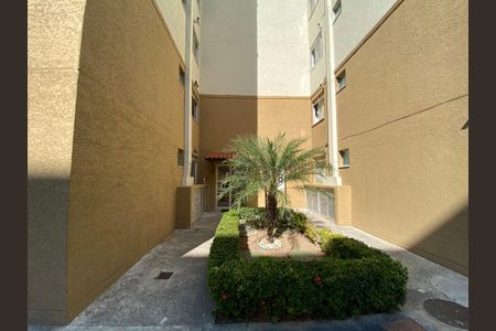 Apartamento à venda com 60m², 2 quartos e sem vaga Apartamento à venda com 60m², 2 quartos e sem vagaHall de entrada