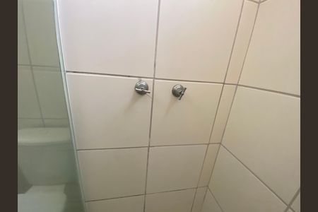 Apartamento à venda com 60m², 2 quartos e sem vaga Apartamento à venda com 60m², 2 quartos e sem vagaBanheiro Social