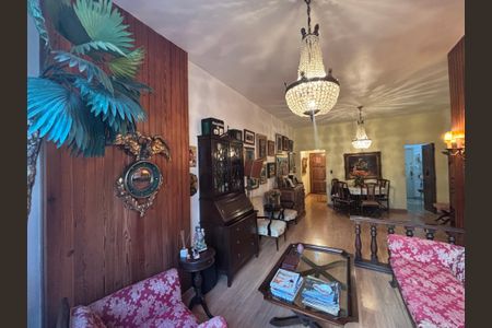 Apartamento à venda com 130m², 3 quartos e 1 vagaSala