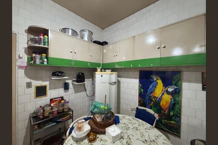 Apartamento à venda com 130m², 3 quartos e 1 vagaCopa 