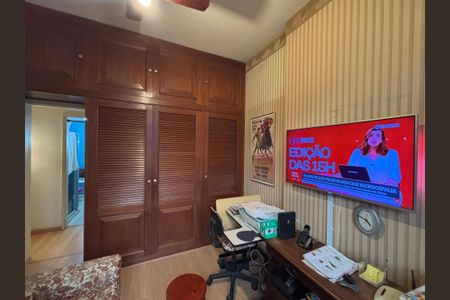 Apartamento à venda com 130m², 3 quartos e 1 vagaQuarto 2