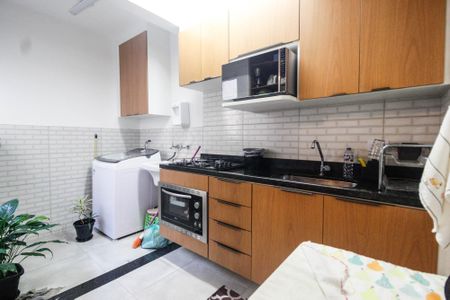 Apartamento à venda com 49m², 2 quartos e sem vaga Apartamento à venda com 49m², 2 quartos e sem vagaCozinha