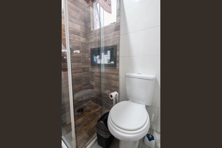 Apartamento à venda com 49m², 2 quartos e sem vaga Apartamento à venda com 49m², 2 quartos e sem vagaBanheiro