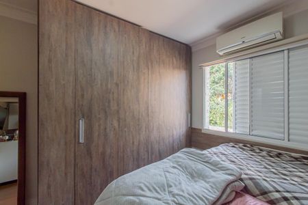 Casa de condomínio à venda com 180m², 3 quartos e 3 vagasSuite 2