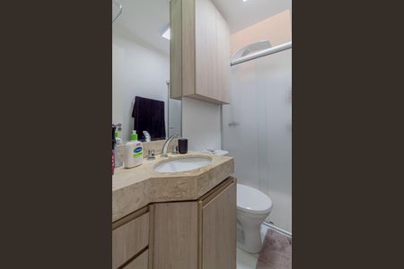 Casa de condomínio à venda com 180m², 3 quartos e 3 vagasBanheiro da Suíte 1