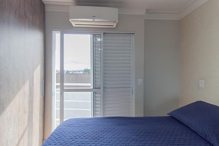 Casa de condomínio à venda com 180m², 3 quartos e 3 vagasSuite 1