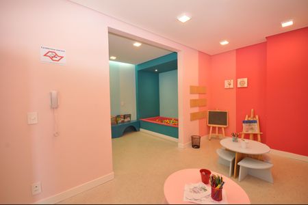 Apartamento à venda com 32m², 1 quarto e sem vagaÁrea comum