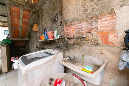 Casa à venda com 160m², 5 quartos e 2 vagas Casa à venda com 160m², 5 quartos e 2 vagasÁrea de Serviço