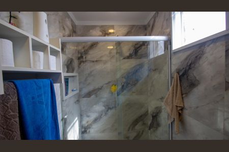 Apartamento à venda com 181m², 3 quartos e 2 vagas Apartamento à venda com 181m², 3 quartos e 2 vagasBanheiro da Suíte