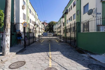 Apartamento para alugar com 65m², 2 quartos e 1 vagaFachada do condomínio
