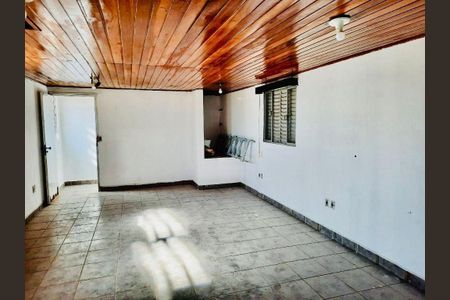 Casa à venda com 3 quartos, 250m² em Bosque da Saúde, São Paulo