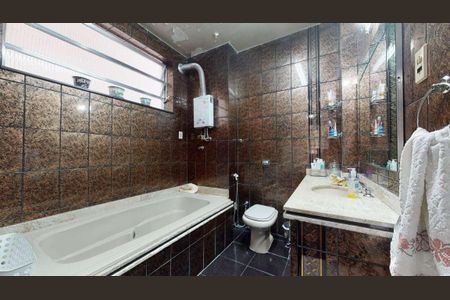 Apartamento à venda com 204m², 4 quartos e 1 vaga