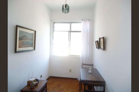 Apartamento à venda com 65m², 2 quartos e sem vaga