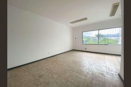 Casa à venda com 1000m², 13 quartos e 6 vagas