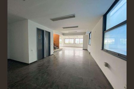 Casa à venda com 1000m², 13 quartos e 6 vagas