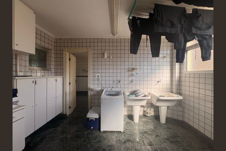 Apartamento à venda com 250m², 4 quartos e 2 vagasÁrea de Serviço