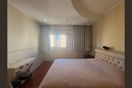 Apartamento à venda com 250m², 4 quartos e 2 vagasQuarto 3