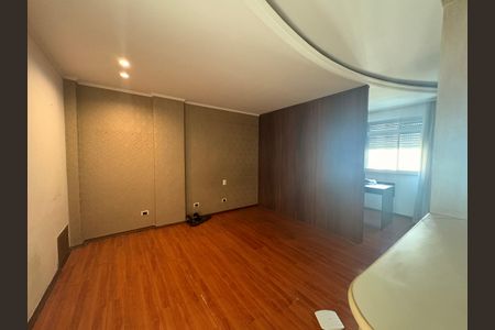 Apartamento à venda com 250m², 4 quartos e 2 vagasSuíte 2