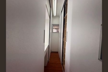 Apartamento à venda com 250m², 4 quartos e 2 vagasCloset da suíte 2