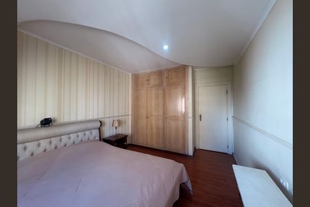 Apartamento à venda com 250m², 4 quartos e 2 vagasQuarto 3