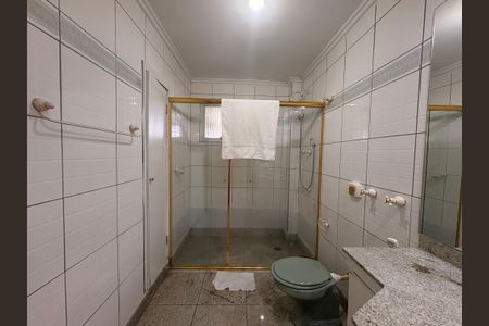 Apartamento à venda com 250m², 4 quartos e 2 vagasBanheiro