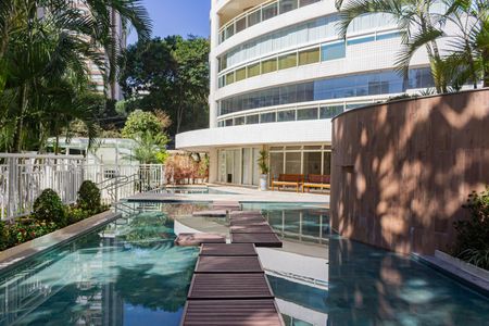 Apartamento à venda com 366m², 5 quartos e 5 vagasÁrea comum