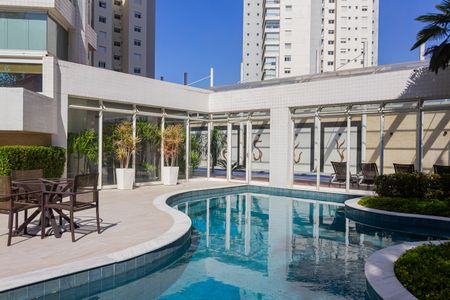 Apartamento à venda com 366m², 5 quartos e 5 vagasPiscina