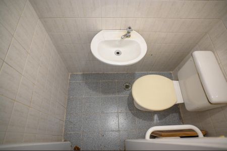 Apartamento à venda com 64m², 2 quartos e 1 vagaBanheiro 2