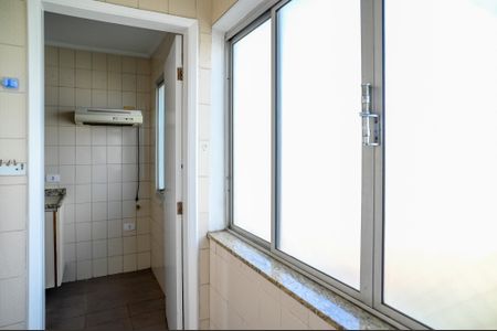 Apartamento à venda com 64m², 2 quartos e 1 vagaÁrea de Serviço