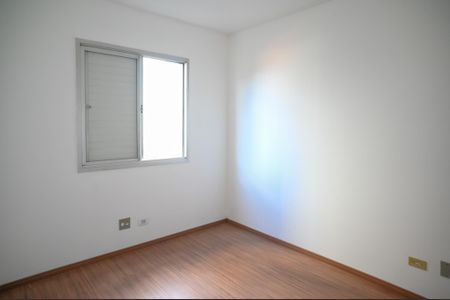 Apartamento à venda com 64m², 2 quartos e 1 vagaQuarto 2