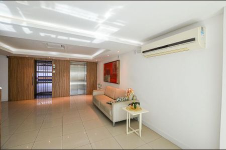 Apartamento à venda com 2 quartos, 70m² em Piratininga, Niterói