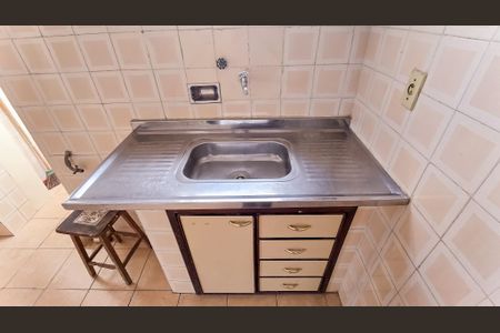 Apartamento à venda com 58m², 2 quartos e sem vagaCozinha