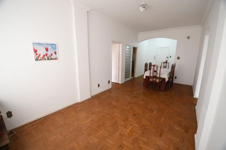 Apartamento à venda com 94m², 2 quartos e sem vagaSala 