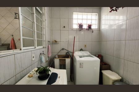 Casa à venda com 122m², 2 quartos e 1 vaga Casa à venda com 122m², 2 quartos e 1 vagaÁrea de Serviço