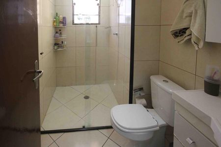 Casa à venda com 540m², 5 quartos e 4 vagasBanheiro da Suite