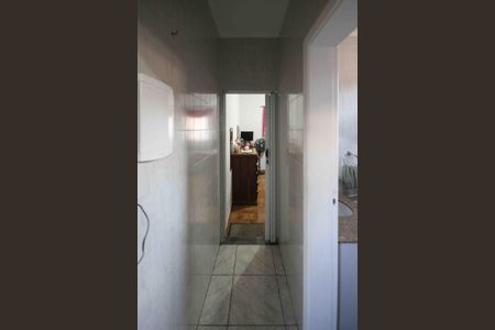 Casa à venda com 540m², 5 quartos e 4 vagasCorredor casa 02