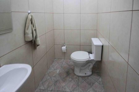 Casa à venda com 540m², 5 quartos e 4 vagasBanheiro da Garagem