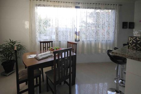 Casa à venda com 540m², 5 quartos e 4 vagasCozinha