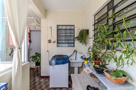 Apartamento à venda com 95m², 2 quartos e 1 vagaÁrea de Serviço
